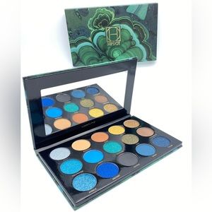 Hipdot Cenote Eyeshadow Palette